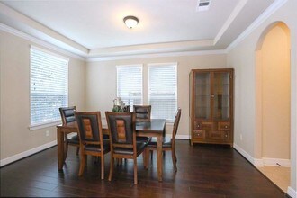 5519 Mangrove Creek Ln in Sugar Land, TX - Building Photo - Building Photo