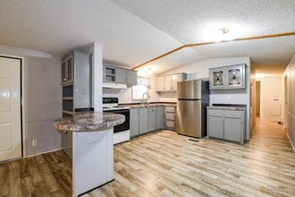 21326 Big Tree Dr in Crosby, TX - Building Photo - Building Photo