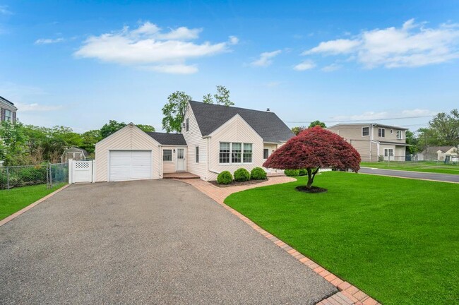 property at 132 Foster Blvd