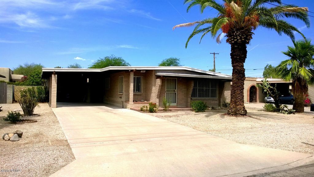 1545 N Arcadia Ave in Tucson, AZ - Building Photo