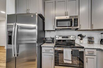 928 S Miami Blvd in Durham, NC - Building Photo - Building Photo