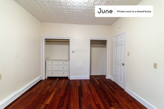 Private bedroom in 4 bed/2 bath Home in Boston, MA - Building Photo - Building Photo