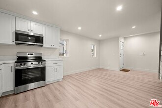 1509 Edris Dr in Los Angeles, CA - Building Photo - Building Photo