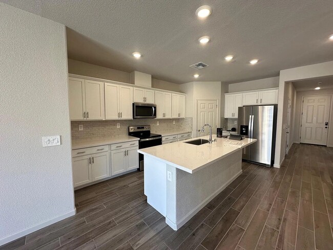 1781 Haines Ave in Manteca, CA - Building Photo - Building Photo