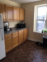 69 S Huntington Ave, Unit 3 in Boston, MA - Building Photo