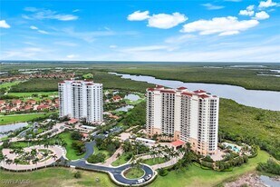 1050 Borghese Ln in Naples, FL - Building Photo