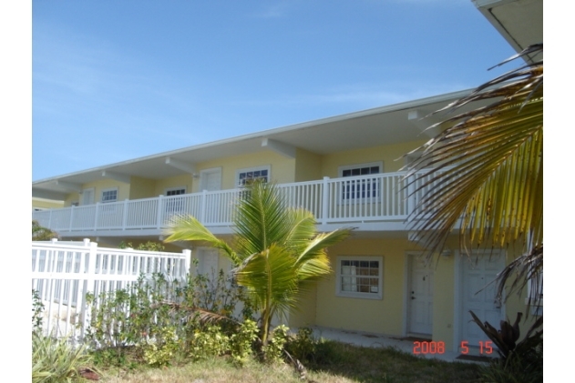 Satellite Arms Apartments in Satellite Beach, FL - Building Photo