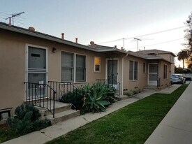 4021 1/2 McLaughlin Ave in Los Angeles, CA - Building Photo