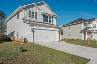 63 Buckingham Dr in Midway, GA - Building Photo - Building Photo