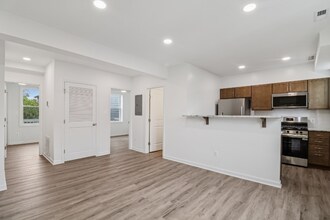 303 Seaton Pl NE in Washington, DC - Building Photo - Building Photo