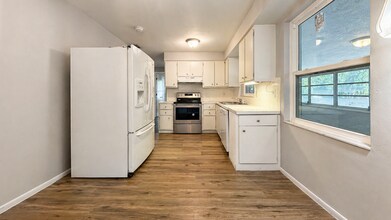 1501 S Hillcrest Ave in Clearwater, FL - Building Photo - Building Photo