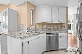1011 Asbury Way in Mountain View, CA - Building Photo - Building Photo