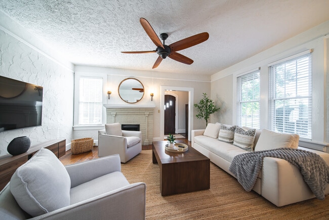 property at 1615 30th St