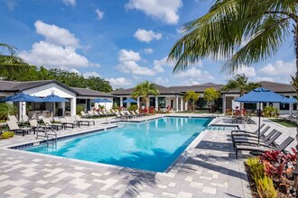 12570 Windy Pointe Lp in Orlando, FL - Building Photo - Building Photo