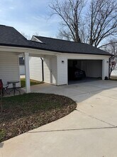 1624 S Center St in Hickory, NC - Building Photo - Building Photo