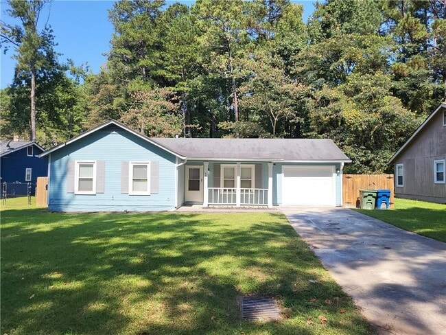 property at 686 Alex Way SW