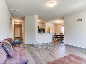 1308 Dustin Dr in Edmond, OK - Building Photo - Building Photo