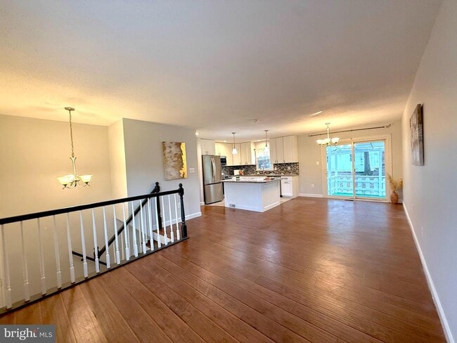 4959 Linsey Ct in Woodbridge, VA - Building Photo - Building Photo