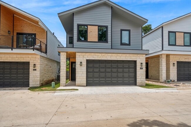 property at 5816 Sutherlin Rd