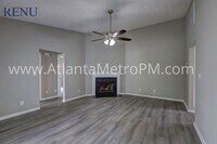 1030 Maple Leaf Ridge photo'