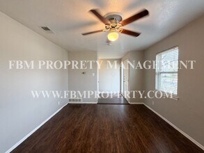 304 Clary Dr in Mesquite, TX - Building Photo - Building Photo