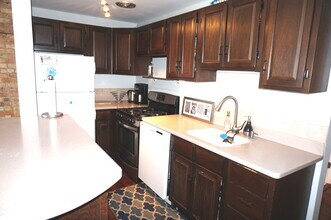 2950 N Halsted St in Chicago, IL - Building Photo - Building Photo