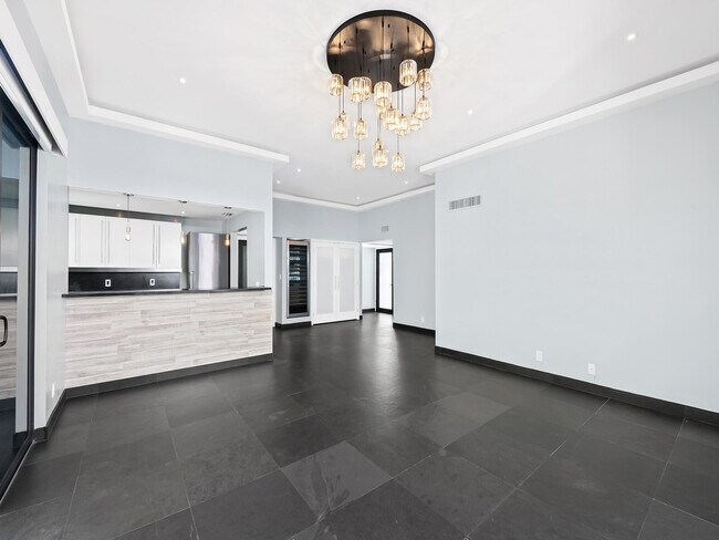 1560 S Ocean Ln in Fort Lauderdale, FL - Building Photo - Building Photo