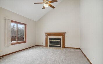 1841 President St in Glendale Heights, IL - Building Photo - Building Photo