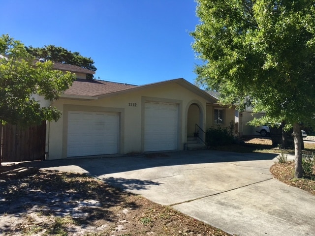 1112 Glenwood Dr in Dunedin, FL - Building Photo - Building Photo