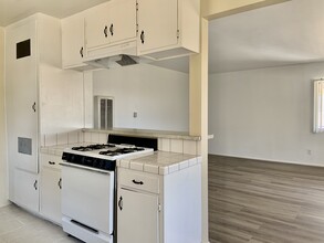 1707 Phelan Ln in Redondo Beach, CA - Building Photo - Building Photo
