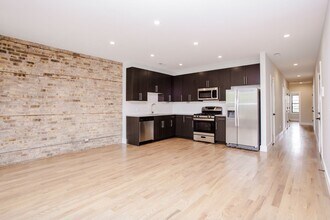 1809 W Division St in Chicago, IL - Building Photo - Building Photo