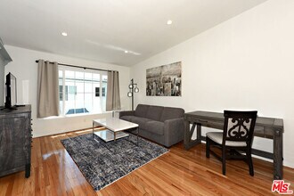 4035 Inglewood Blvd in Los Angeles, CA - Building Photo - Building Photo