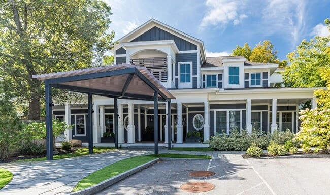 property at 1 Franklin St