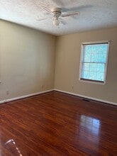 501 N McNair St in Maxton, NC - Building Photo - Building Photo