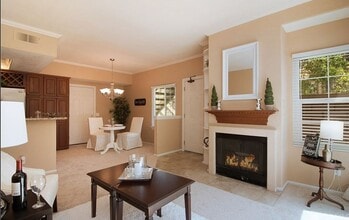 28952 Canyon Lake Dr in Trabuco Canyon, CA - Building Photo - Building Photo