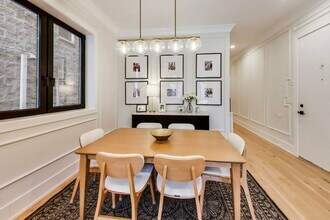 3219 N Seminary Ave in Chicago, IL - Building Photo - Building Photo