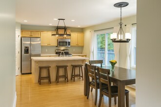 13300 Patchin Dr in Nunica, MI - Building Photo - Building Photo