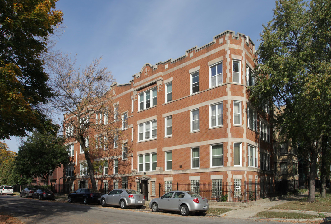 940-946 E 48th St in Chicago, IL - Building Photo