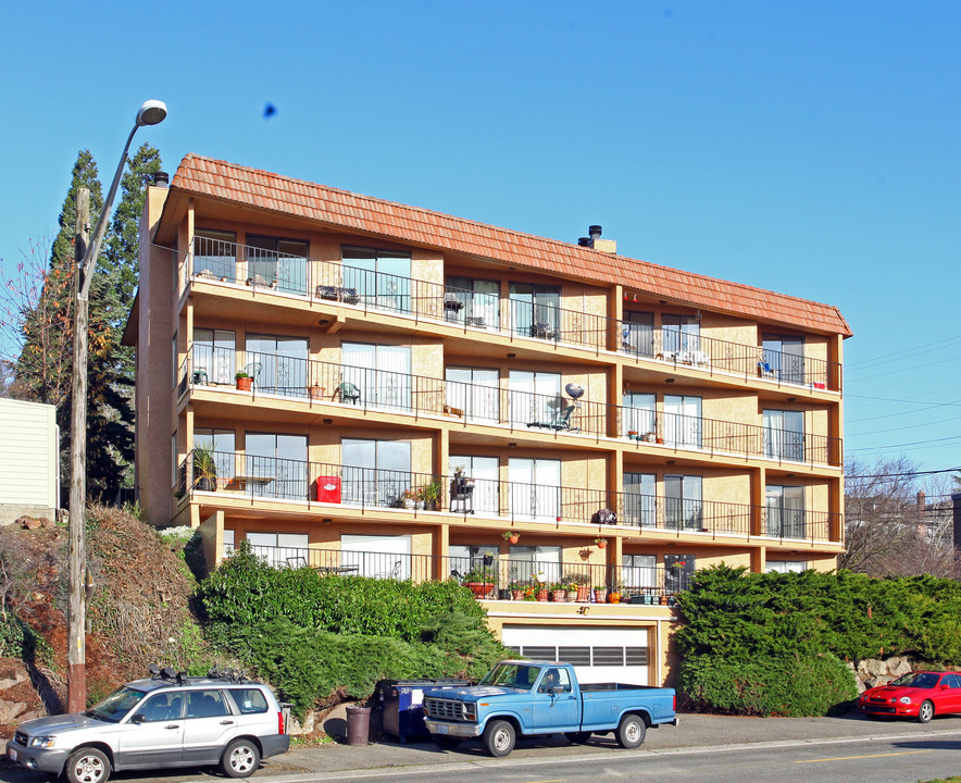 Seville in Seattle, WA - Foto de edificio