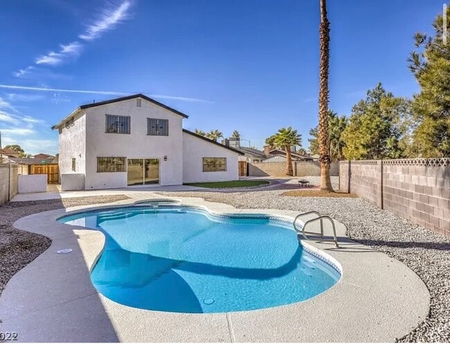 4572 Wisconsin Ave in Las Vegas, NV - Building Photo - Building Photo