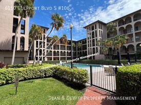 6150 Gulfport Blvd S in Gulfport, FL - Building Photo