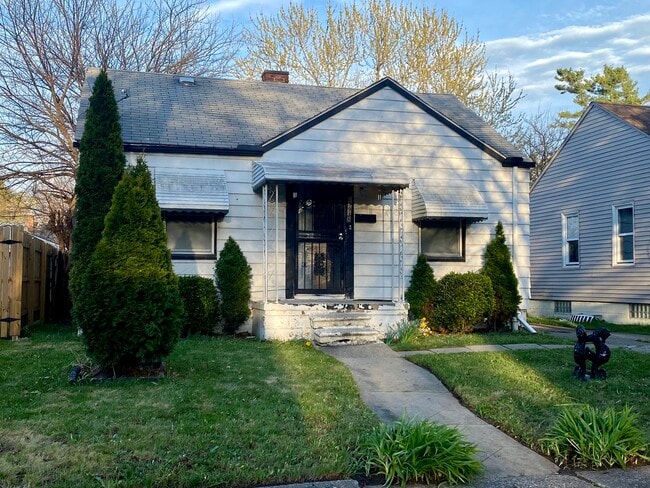 19938 Bradford Ave in Detroit, MI - Building Photo - Building Photo