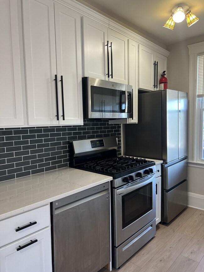 property at 33 Shannon St