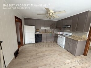 72-74 City Ave in New Britain, CT - Building Photo - Building Photo