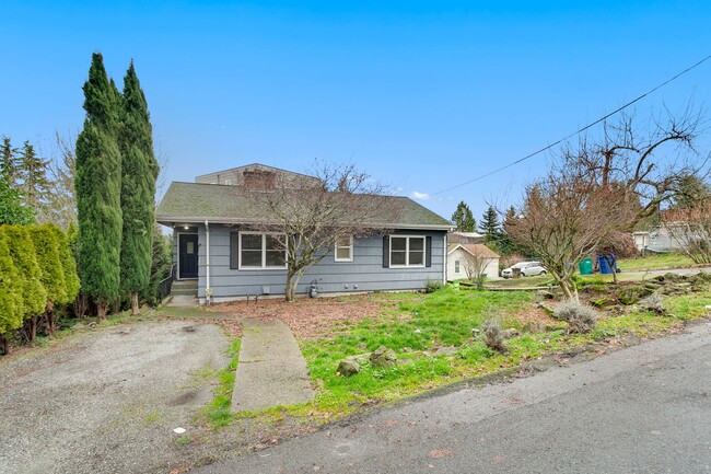 property at 10446 20th Ave S