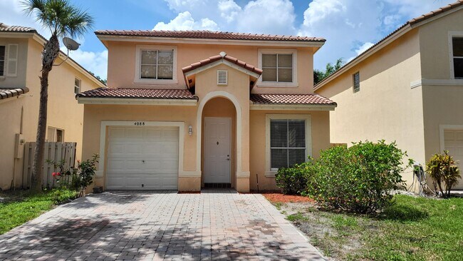 4088 Lake Tahoe Cir in West Palm Beach, FL - Building Photo - Building Photo