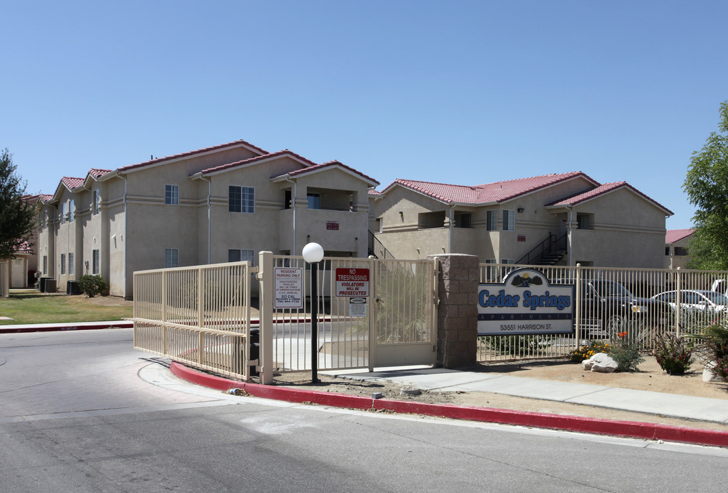 Cedar Springs in Coachella, CA - Foto de edificio