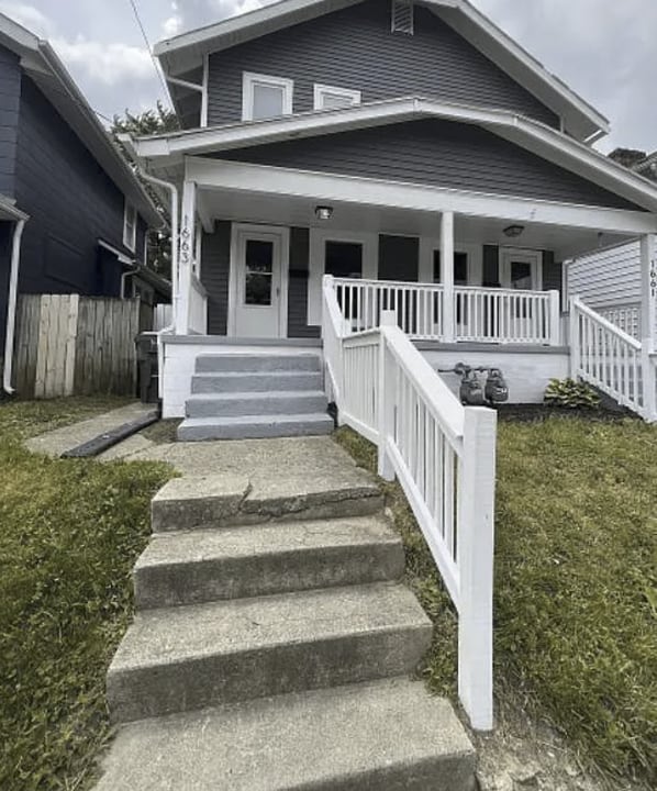 1661 S 4th St in Columbus, OH - Building Photo
