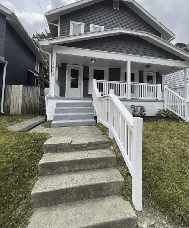 property at 1661 S 4th St