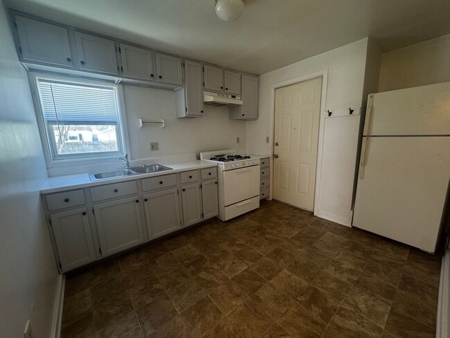 property at 1746 Chatham St